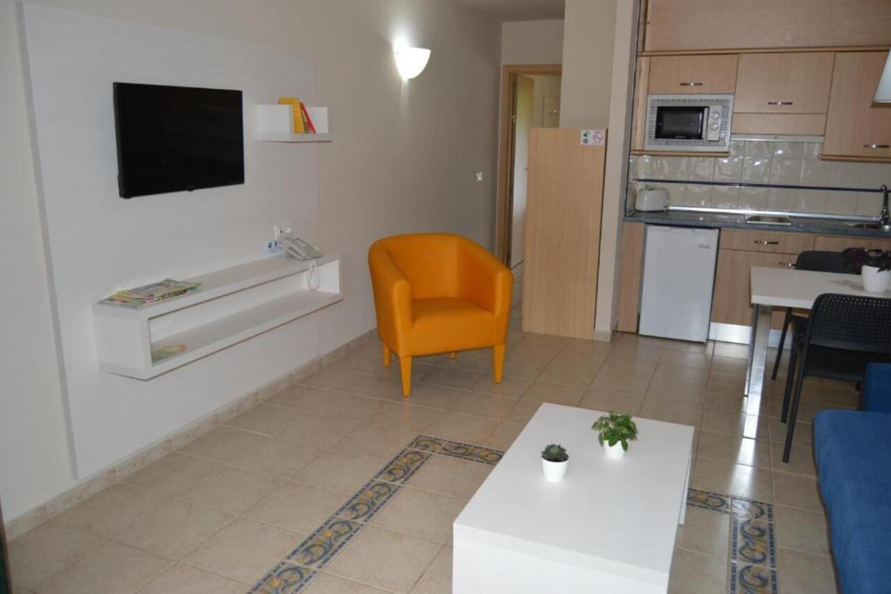 Apartamentos Natural Park Puerto Rico  Buitenkant foto