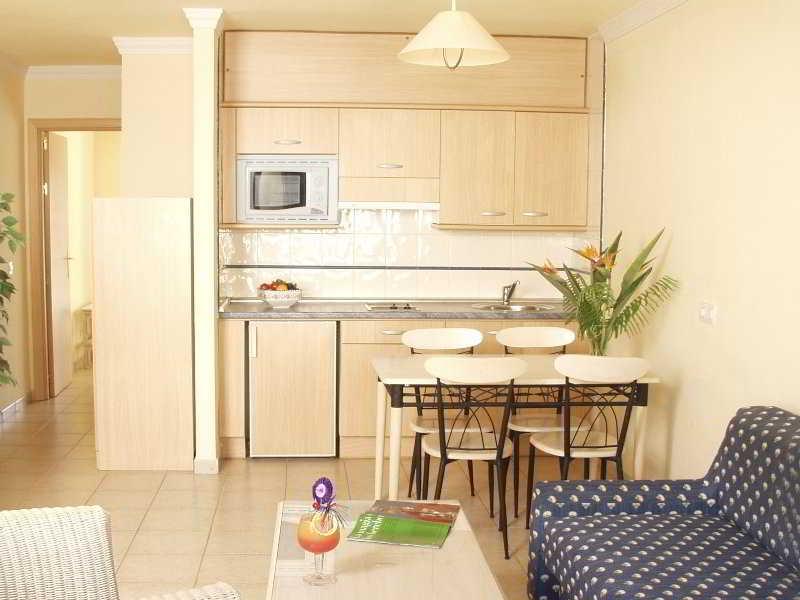 Apartamentos Natural Park Puerto Rico  Buitenkant foto